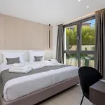 3 Bedroom Cozy In Krk דירה *