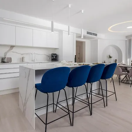 شقة 3 Bedroom Cozy In Krk كرك