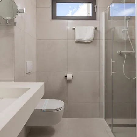 3 Bedroom Cozy In Krk * كرك