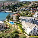 3 Bedroom Cozy In Krk Apartmán Krk Town