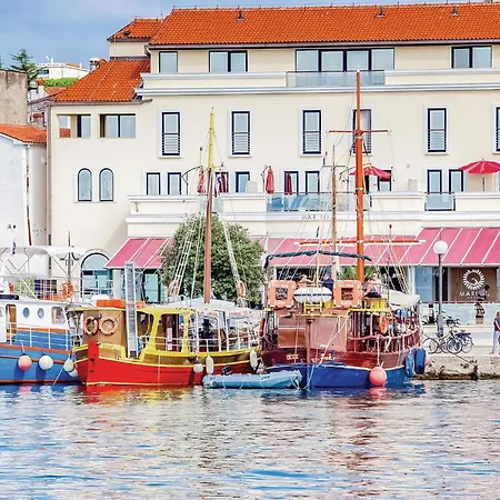 3 Bedroom Cozy In Krk