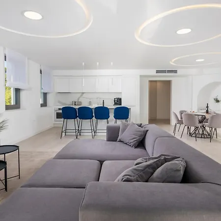 3 Bedroom Cozy In Krk *