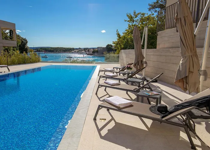 Lovely In Krk With Kitchen Apartament Krk Town