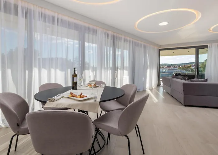 Apartament Lovely In Krk With Kitchen *