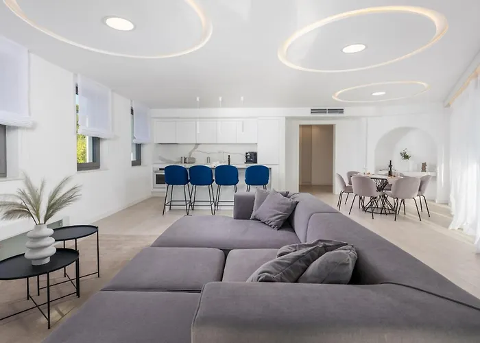 Lovely In Krk With Kitchen *