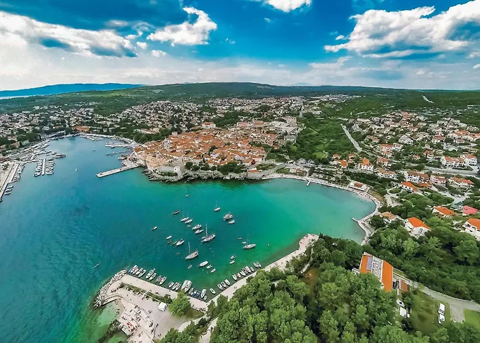 Lovely In Krk With Kitchen * Krk Town